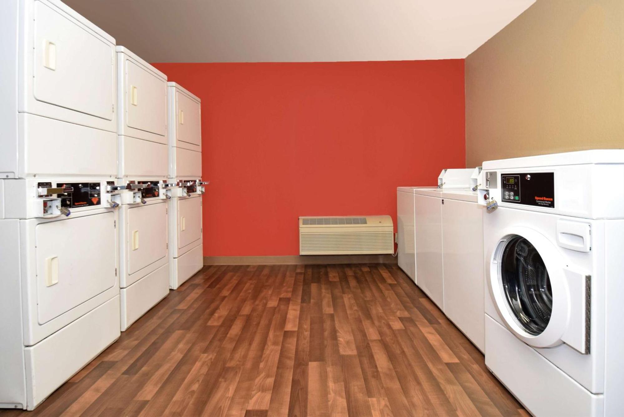 Extended Stay America Select Suites - Chicago - Westmont - Oak Brook Exteriör bild