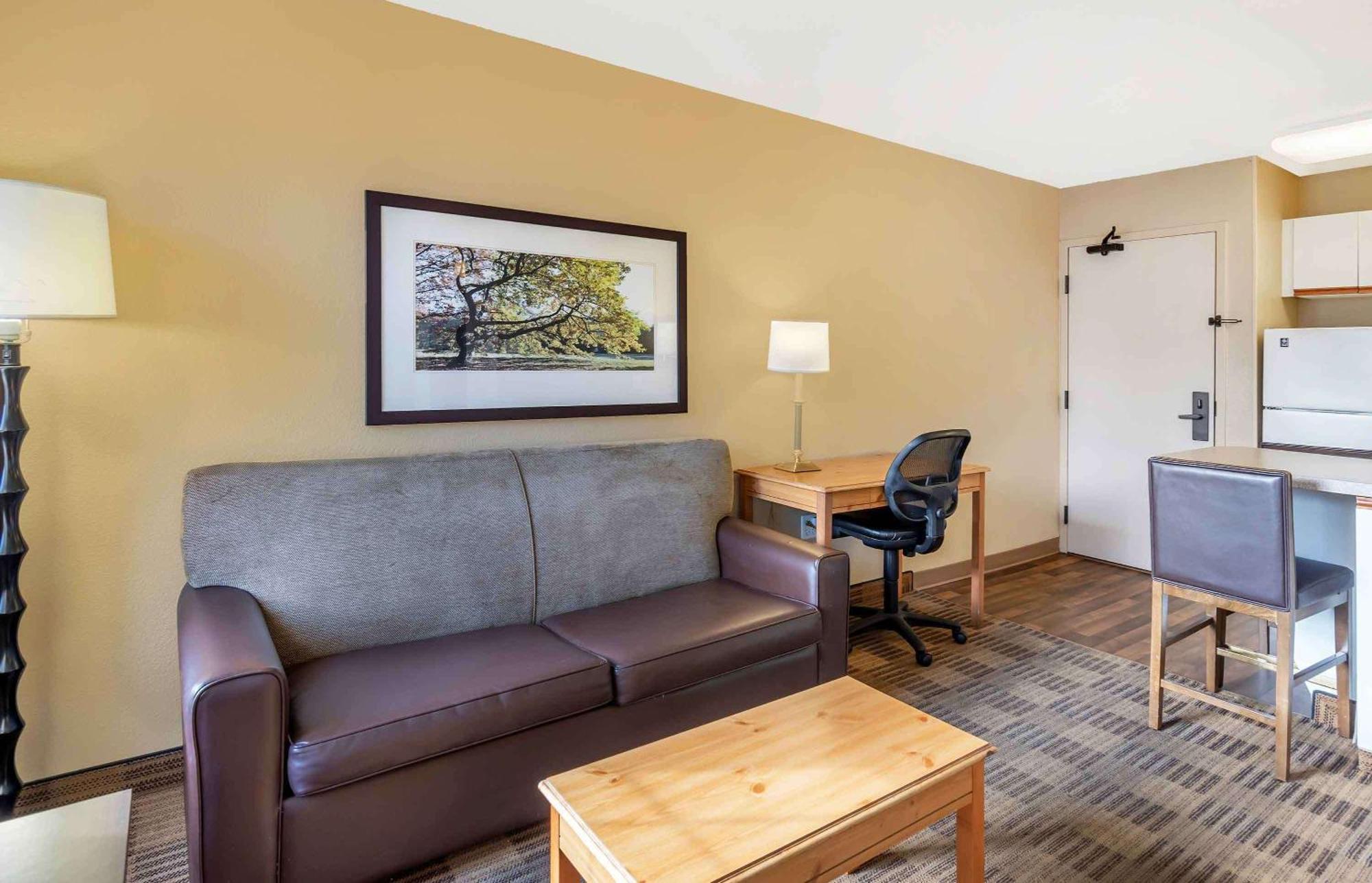 Extended Stay America Select Suites - Chicago - Westmont - Oak Brook Exteriör bild