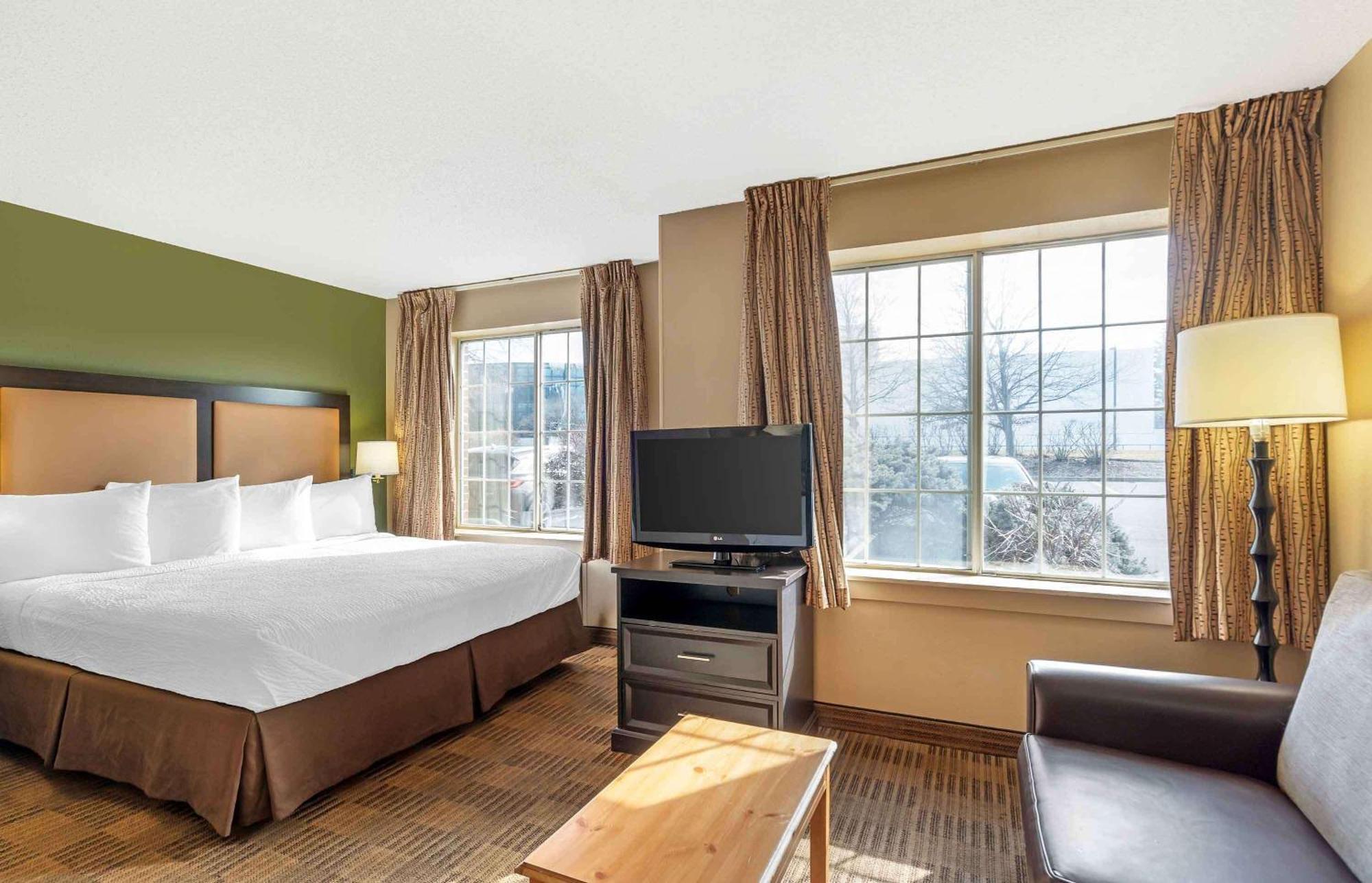 Extended Stay America Select Suites - Chicago - Westmont - Oak Brook Exteriör bild