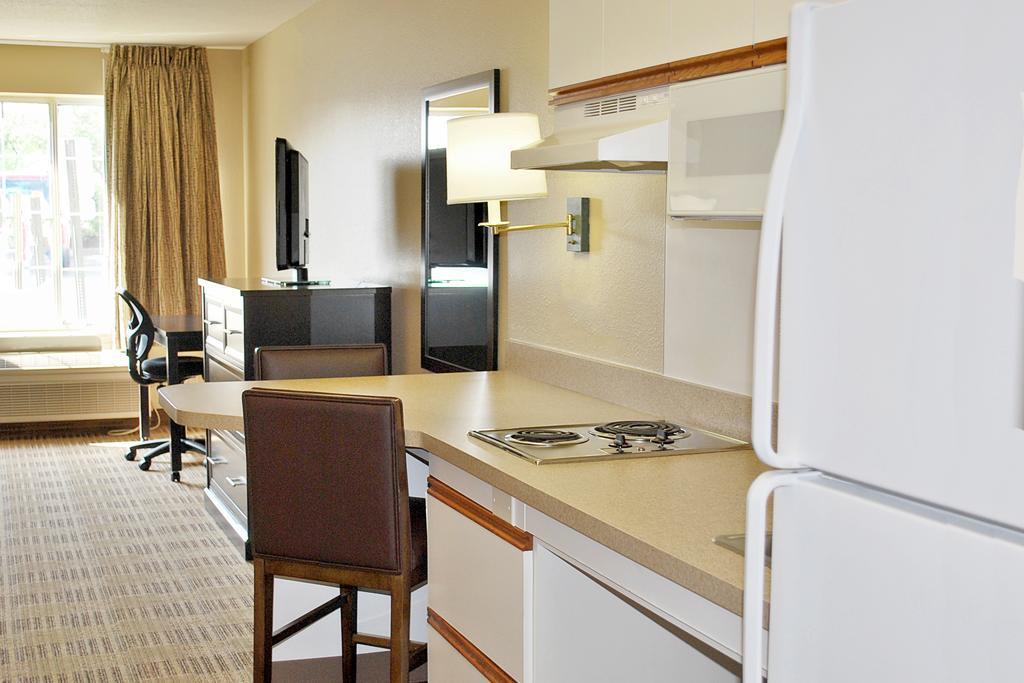 Extended Stay America Select Suites - Chicago - Westmont - Oak Brook Exteriör bild
