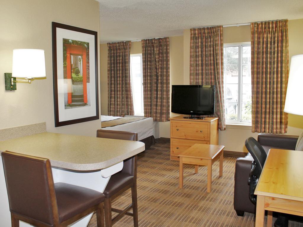 Extended Stay America Select Suites - Chicago - Westmont - Oak Brook Exteriör bild