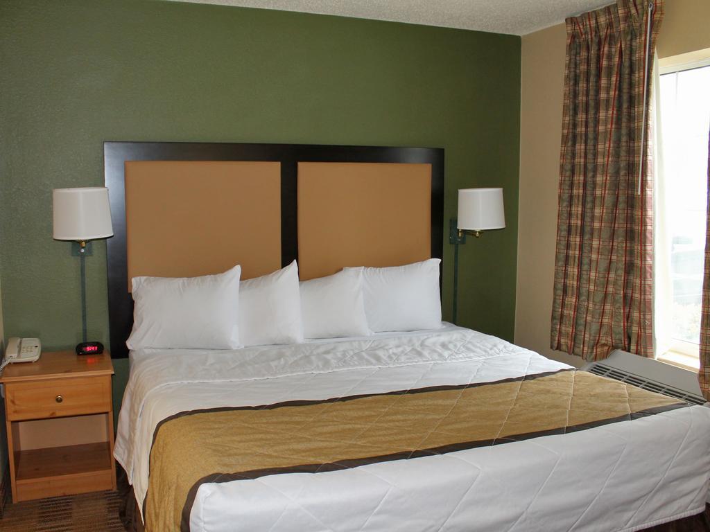 Extended Stay America Select Suites - Chicago - Westmont - Oak Brook Exteriör bild